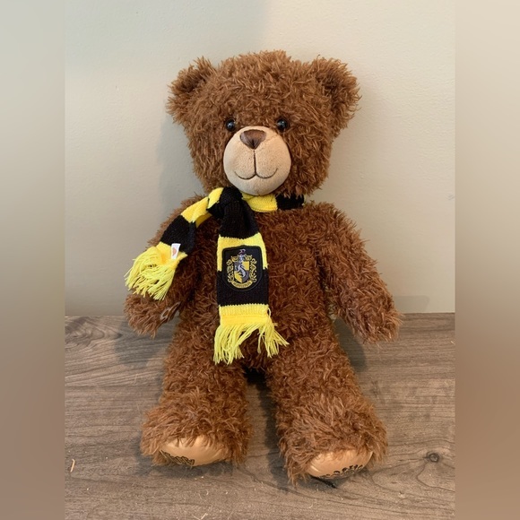 BuildABear Toys Harry Potter Buildabear Hufflepuff 6 Euc Poshmark